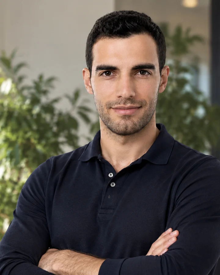 Portrait of Nima Shafiei